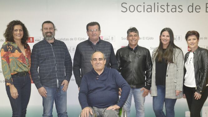 Imagen del nuevo grupo municipal del PSOE de El Ejido.