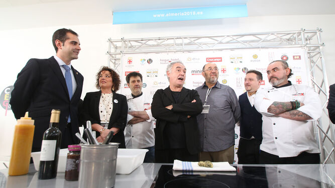 Ferran Adrià respalda Almería 2019 y a sus hortalizas.