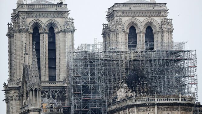 Las im&aacute;genes de Notre Dame tras la tragedia