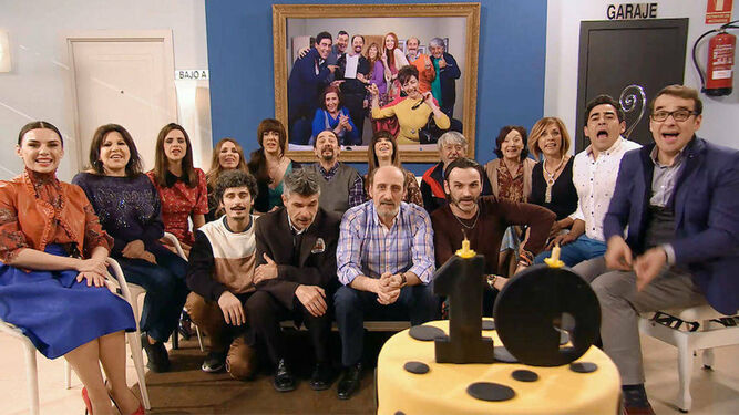 Los actores de la comedia de Telecinco en la celebración de su 10º aniversario
