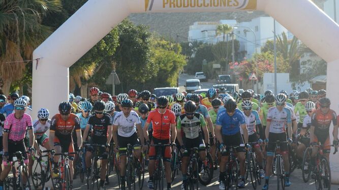 Fotogaler&iacute;a de la Vuelta Ciclodeportiva a Almer&iacute;a