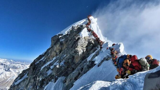 Imagen del colapso del Everest.
