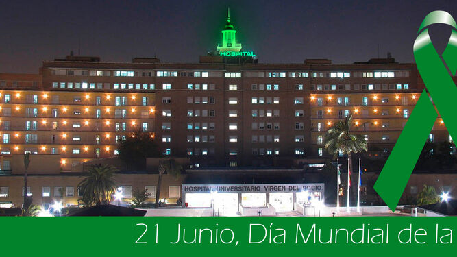 El hospital Virgen del Rocío brilla de verde para dar fuerza y esperanza con motivo del Día Mundial de la ELA