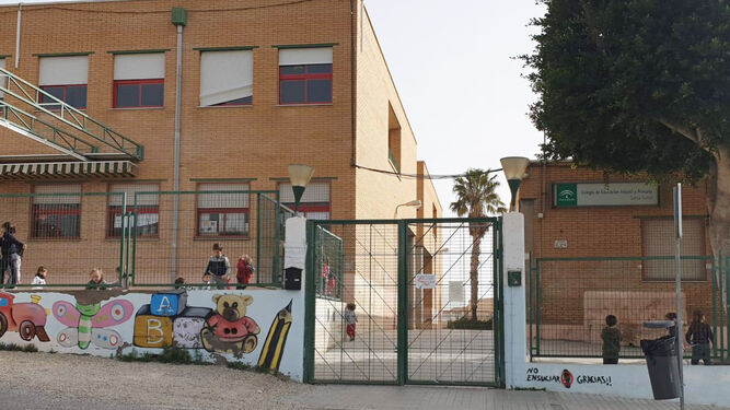 Educación destina más de 185.000 euros a las obras de reforma y mejora del colegio Santa Isabel de Almería