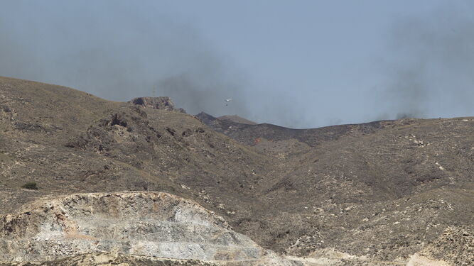 Fotogaler&iacute;a incendio forestal Paraje Majada del Aguil&oacute;n. Hu&eacute;rcal de Almer&iacute;a
