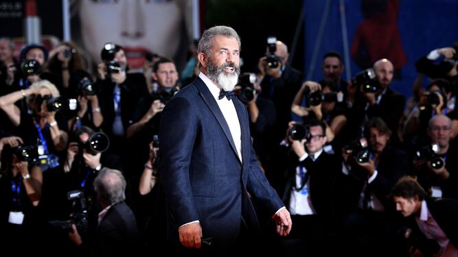 Mel Gibson pasa unos días en el norte de España acompañado de uno de sus hijos, su novia y un amigo.