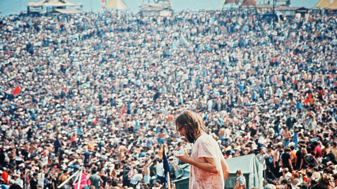 Una imagen del documental 'Woodstock, tres días días de paz y música' (1970).