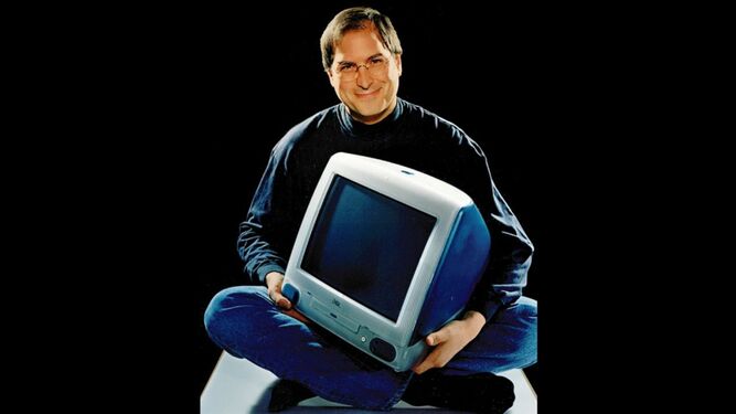 El iMac ha cumplido 21 años y fue gracias a Steve Jobs.