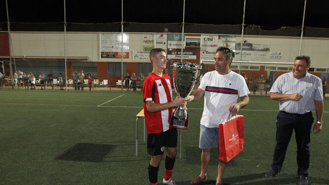 Las im&aacute;genes del VII Trofeo de Feria de F&uacute;tbol Juvenil 'I Memorial Juan Oncala'