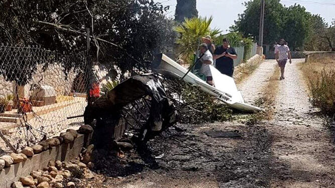 Cinco muertos, uno de ellos menor, tras chocar un helicóptero y un ultraligero en Mallorca