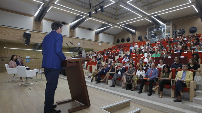 Fotogaler&iacute;a conferencia Juan Mar&iacute;n, Vicepresidente Junta de Andaluc&iacute;a, en la UAL