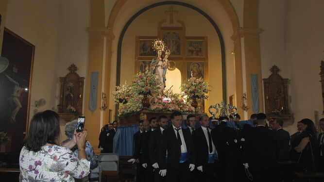 Fotogaler&iacute;a Procesi&oacute;n Virgen del Rosario. Roquetas de Mar