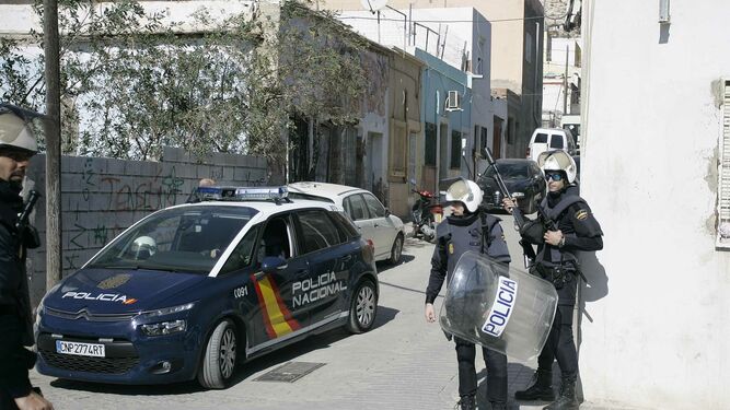 La Policía Nacional ha llevado a cabo la operación en el barrio de Pescadería