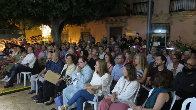 Público asistente a la última actividad de Las Tardes del IEA.