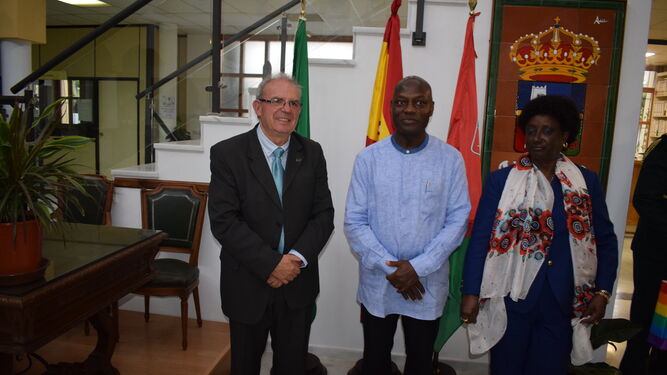 El presidente de Guinea Bissau visita Vícar interesado por el modelo agrícola