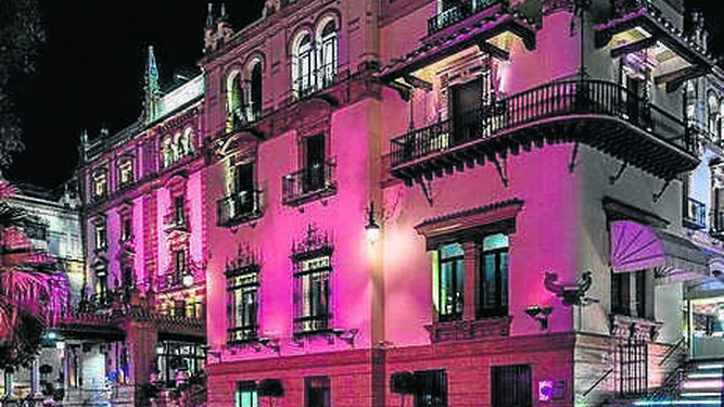 Fachada del Hotel Alfonso XIII.