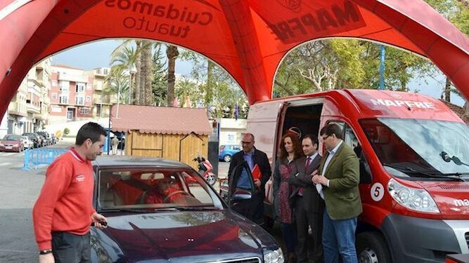 Mapfre realiza desde hoy en Almería revisiones gratuitas a vehículos