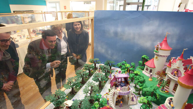 Exposición de Playmobil a favor de la Asociación ARGAR.
