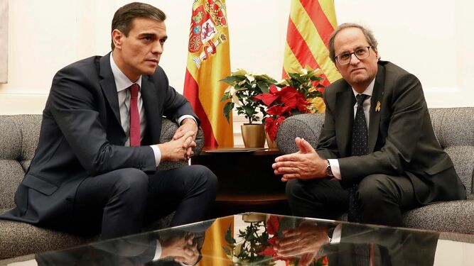 Pedro Sánchez y Quim Torra, durante la reunión que mantuvieron en diciembre de 2018 en Barcelona.