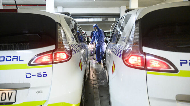Desinfección con ozono los vehículos de Policía Local