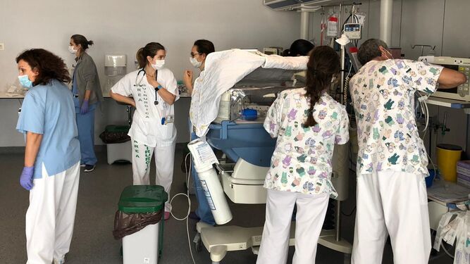 El Hospital Materno Infantil de Almería abre la UCI Pediátrica