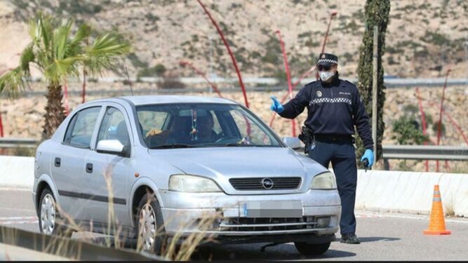 Control de la Policía Local de Almería.