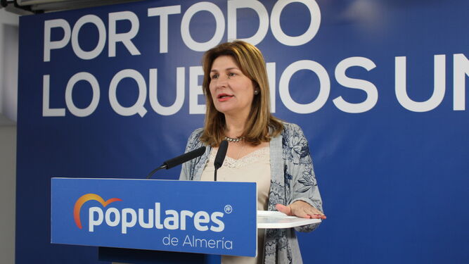Rosalía Espinosa es parlamentaria andaluza por el PP
