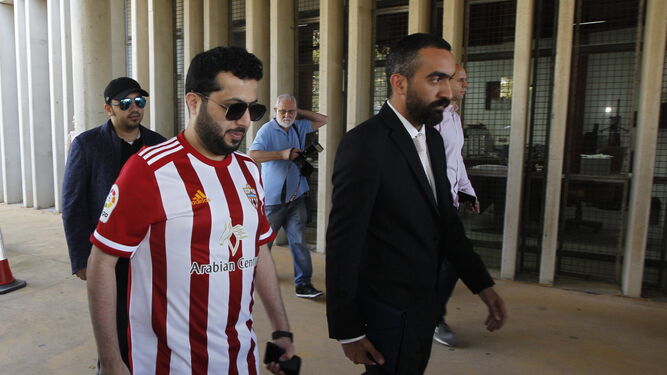 Turki al-Sheikh con Mohamed El Assy en una de sus tres visitas a Almería