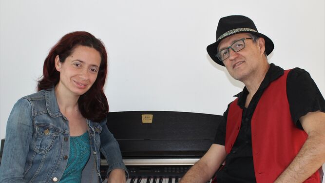 Esther Peñas (música) y Guil Daun (letrista).