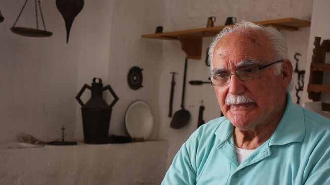 Juan Pedro Sánchez Fernández fallecido en 2014 era médico, coleccionista y amante del pasado.