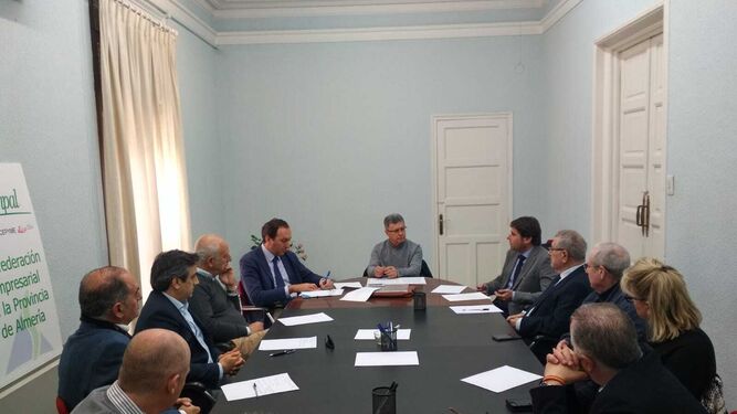 Reunión de la asociación de promotores de Almería.