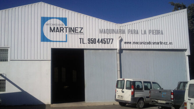 Mecanizados y Maquinaria Martínez surge en 1989 y tras 30 años de actividad, cuenta con máquinas repartidas por toda la geografía española y varios países del mundo.