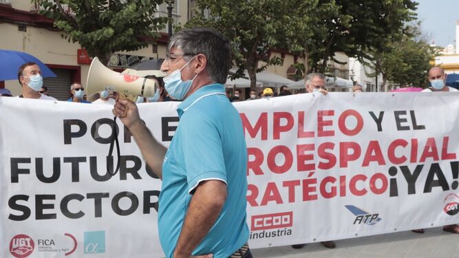 Manifestación de trabajadores del sector aeronáutico en Puerto Real (Cádiz)