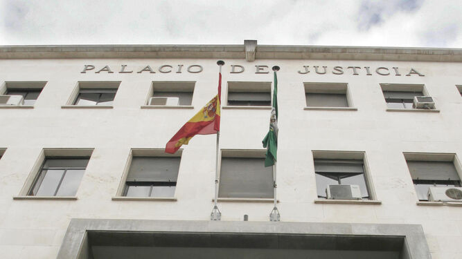 Juzgan esta semana a un hombre acusado de matar a su hijo de 8 años en Almería