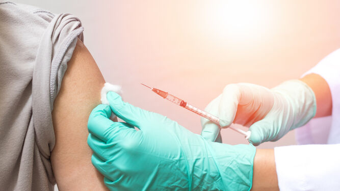 El SAS establece prioridades en los grupos de población para la vacuna de la gripe.
