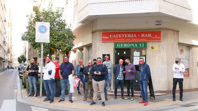 La hostelería de Almería se hace oír: "Sin ayudas nos arruinan"