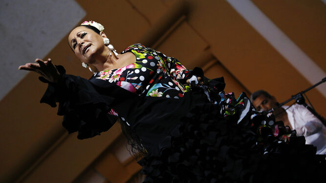 María La Rabota, una de las grandes del baile flamenco.