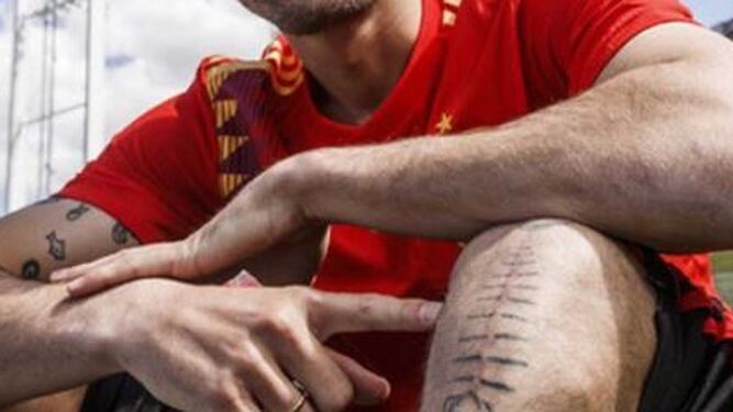 Cicatriz de la operación de cruzado de Sergio Canales.