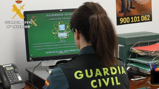 La Guardia Civil detiene a una persona por “sexting” tras una intensa investigación