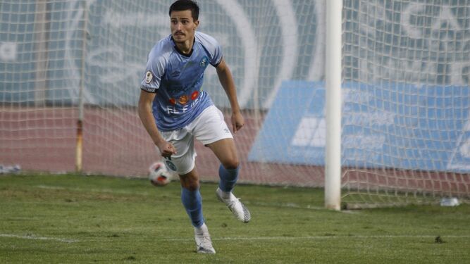 Sergio Pérez durante un partido en Santo Domingo.