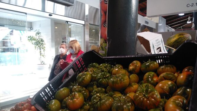 Tomate raf en el Mercado Central de Almería