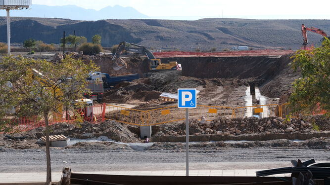 Imagen de enero durante los trabajos de vaciado de tierras para la ubicación del centro financiero del BCC-Grupo Cajamar en el PITA