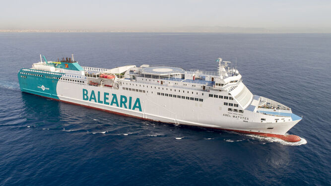 La naviera Balearia.