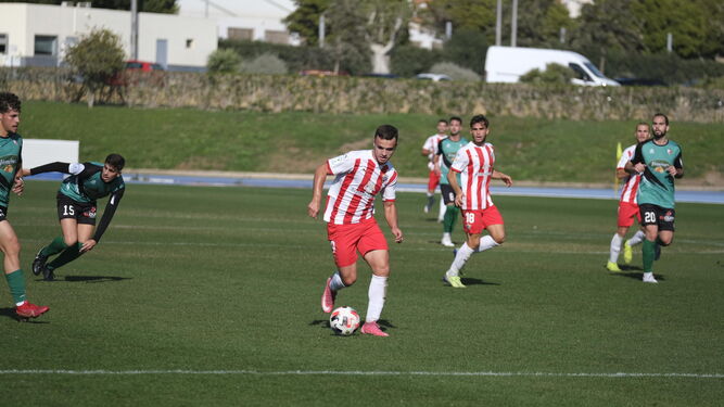 La UD Almería B, a fortalecer su estancia en 'play off'