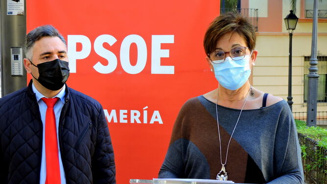 Adriana Valverde y Antonio Ruano, del Grupo Municipal Socialista