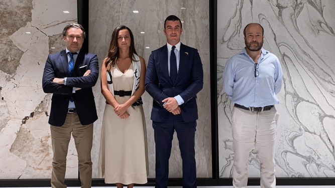 Victor Argüello de Banco Sabadell, Miriam Llano de Cosentino, Guillermo Cobelo de Técnicas Reunidas y Ramón Merino de Royal Arrow