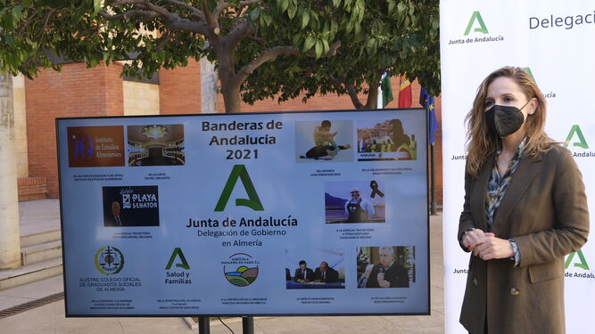 Banderas de Andalucía para once personas y entidades por sus valores vinculados al desarrollo de Almería