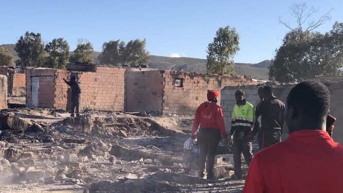 El poblado chabolista de Atochares, una semana después de su incendio