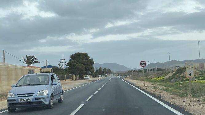 Diputación mejora las dos carreteras de más densidad de tráfico del Parque Natural Cabo de Gata-Níjar