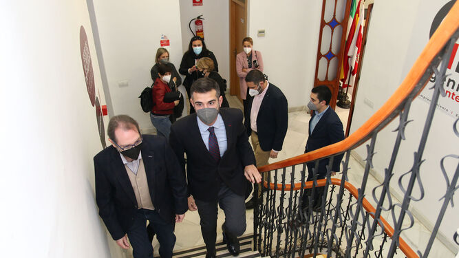 El alcalde ha inaugurado el centro municipal del empleo, en la Casa de Socorro